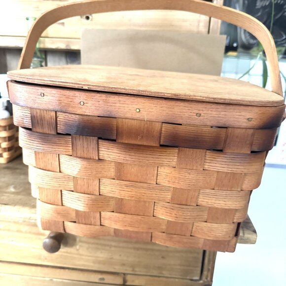 Peterboro Basket Co. Picnic Basket with Lid 13x13x8” - Picture 10 of 13